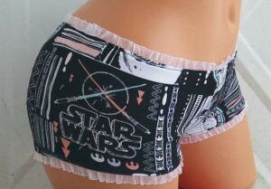 7 Fashion Finds For Nerdy & Curvy Fangirls