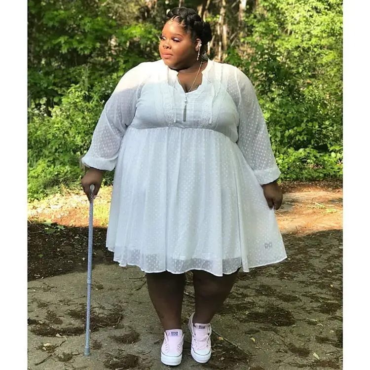 AP Young Plus size blogger